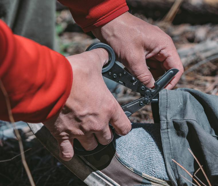 SOG ParaShears | Multi-tool Shears Prepared For Emergencies