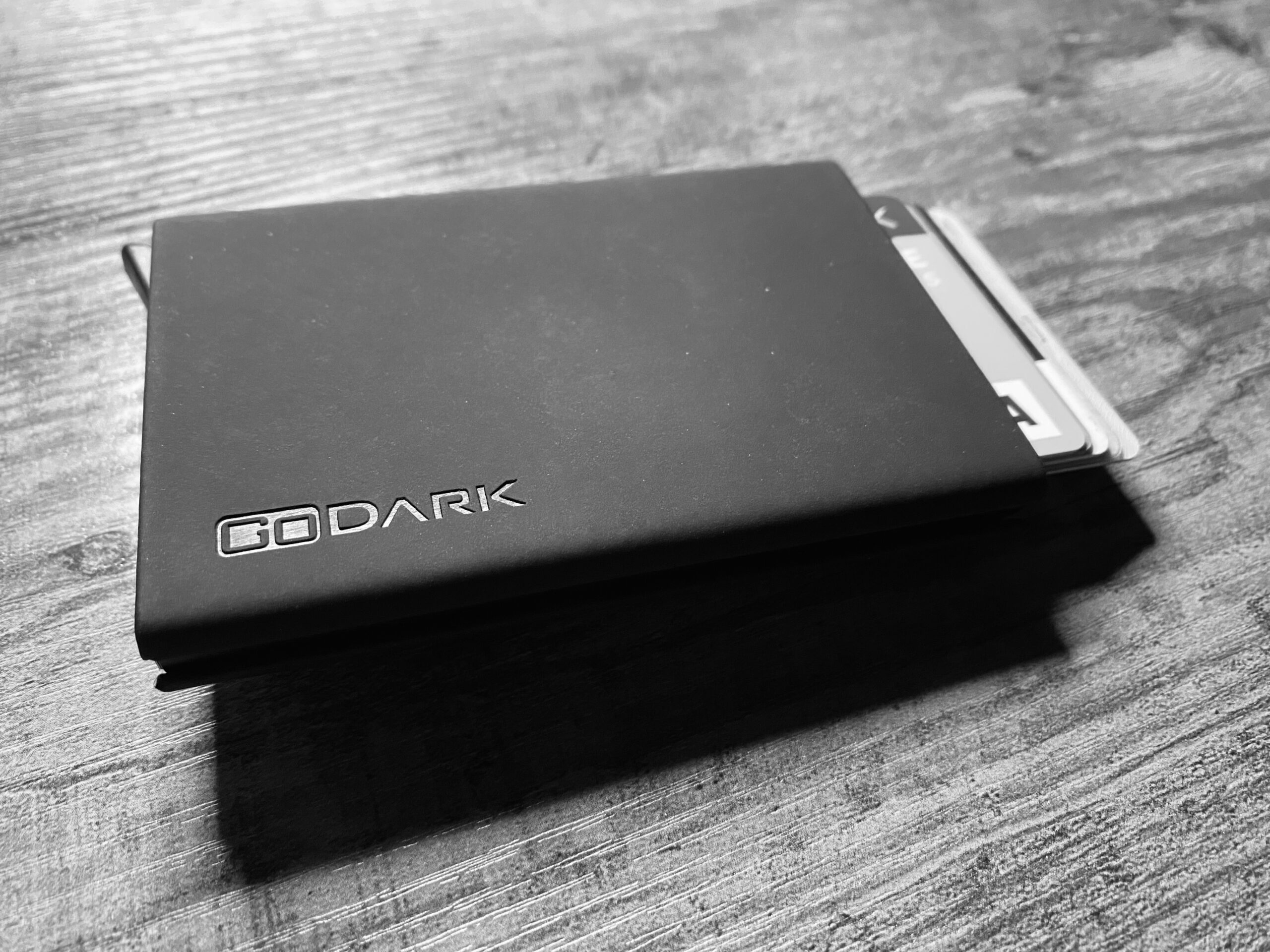 GoDark RFID Wallet: Protect Your Digital Life